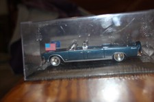 Editions atlas collections Lincoln Continental Limousine SS-100-X dans sa boite