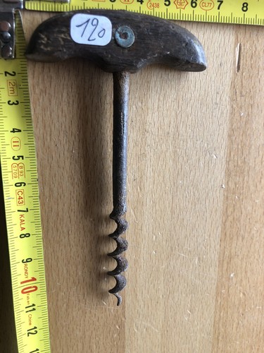 Ancien tire bouchon - (n°120, )