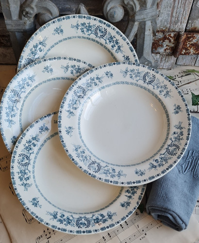 Anciennes assiettes creuses - 4,