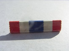 BARRETTE DE RAPPEL MEDAILLE POLICE  en l'état