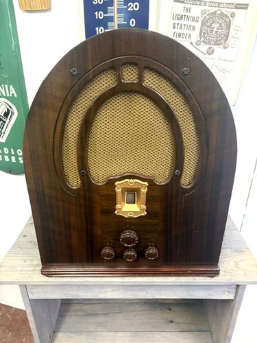Philco cathedral radio - philco, 89
