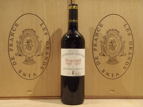Château chevalier lescours - chevalier,
