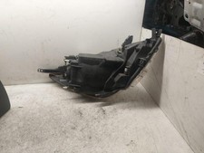 Optique avant principal gauche