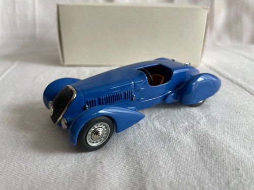 Peugeot 402 darl mat - 402, coupé