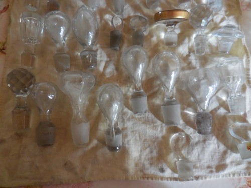 Lot bouchons carafe - 36,