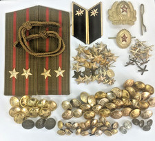 Ensemble d'uniforme d'officier soviétique de l'URSS boutons épaulettes insign...