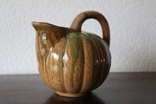 Ancien pichet melon en céramique