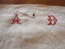 Lot N°41 de 1 torchon ancien