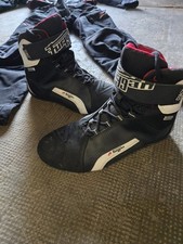 Chaussure Moto Furygan Taille 43 Utilisé Seulement Pour Passer Le Permi Moto