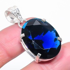 Pendentif pierre précieuse