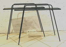 paire de sellette en tube acier noir plateau carrelage noir   . XX siècle .