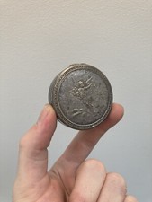 Ancien poudrier boite en