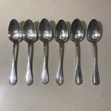 6 cuillères à soupe