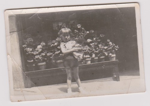 Old photo child - child, in