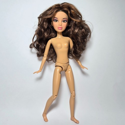 Nude liv doll - brown, wig