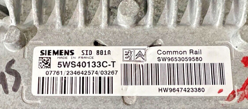 Calculateur moteur peugeot - calculateur,