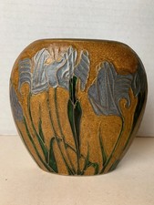 VASE LAITON EMAILLE FLEUR IRIS