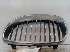 Calandre gauche BMW SERIE 5 E61 TOURING PHASE 2 BREAK 51137027061