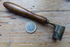 Ancienne Mesure à Poudre de Chasse - Dosette Bois Laiton - de 1,95 à 2,80 g.
