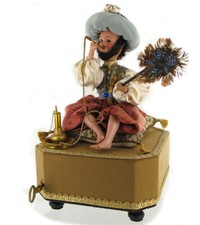 Automate à musique de salon par Jean et Anne Farkas: turc fumeur de narguilé