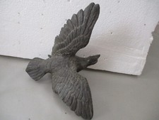 Aigle oiseau en métal lourd