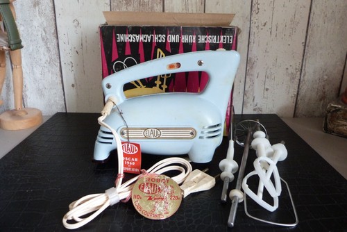 Ancien robot batteur - robot,