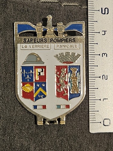 Insigne pucelle sapeurs - insigne,