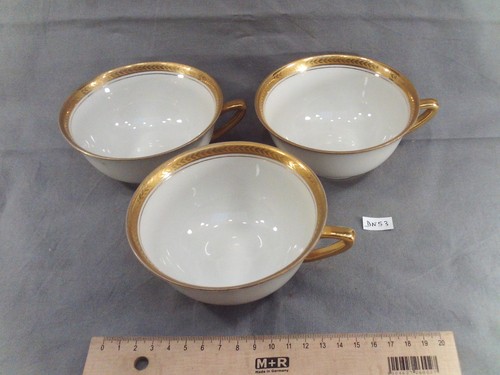 Anciennes grandes tasses en - tasses,