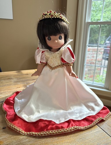 Poupée disney blanche neige - poupée,