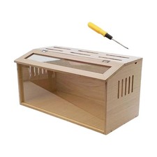 Couveuse en bois pour poules