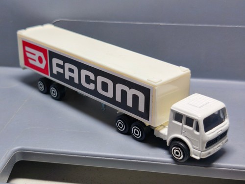 Majorette mercedes transport - majorette,