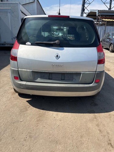 Pare choc arriere renault - arriere,