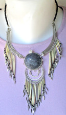 Ancien collier de créateur