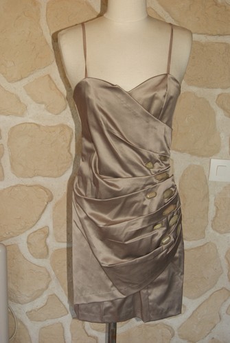 Robe beige neuve taille - , s