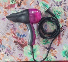 Sèche-cheveux professionnel 