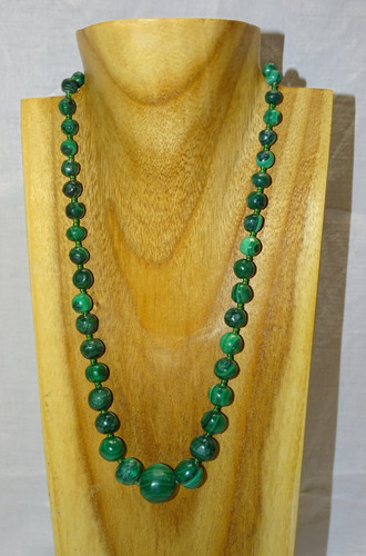 Joli ancien collier boules - -joli,