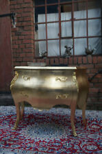 CHIFFONIER COMMODE STYLE BAROQUE DORÉ À LA FEUILLE D'OR D'UN CHATEAU À BORDEAUX