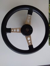 volant alpine en cuir noir