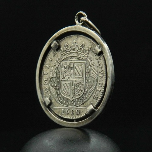 Ar67 ancien pendentif jeton - -,