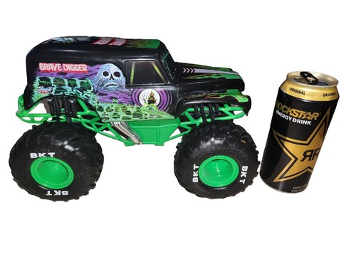 Monster jam - monster, grave