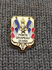 INSIGNE  REDUCTION  PORTE  DRAPEAU  -  20  ANS  ANCIENNETE