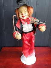 Clown Automate Avec Les Pieds Cassés 