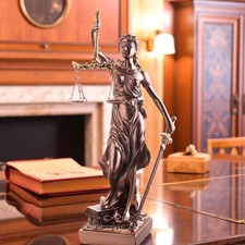 Magnifique Thémis avec