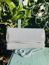 White Vintage Chain Metal Mesh