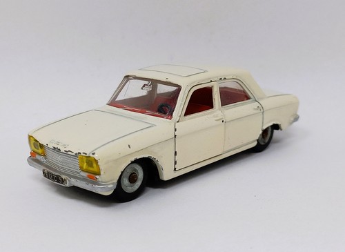 Dinky toys 1428 peugeot 304 - toys,