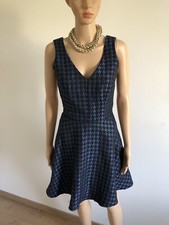 Robe patineuse noire et bleue Naf Naf taille 36 TBE