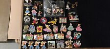 Lot de plus de 40 pin's Disney plusieurs Pin's tirage 100 exemplaire 