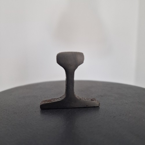 Coupe rail de chemin - de,