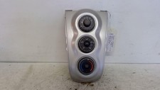 Commande chauffage TOYOTA YARIS 2 PHASE 1 1.4 D-4D 90  Diesel /R:27338199