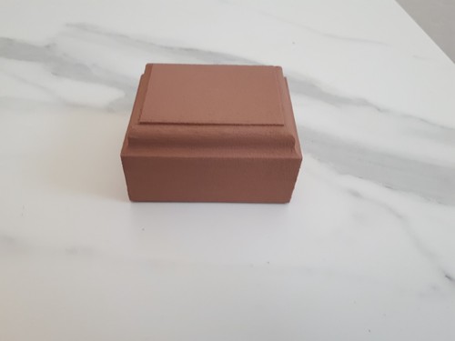 Socle bois peint rose - en,